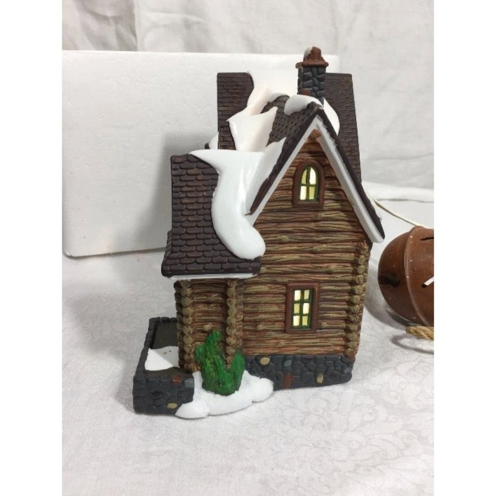 Santa's Workbench Collection - Picture 6 of 12